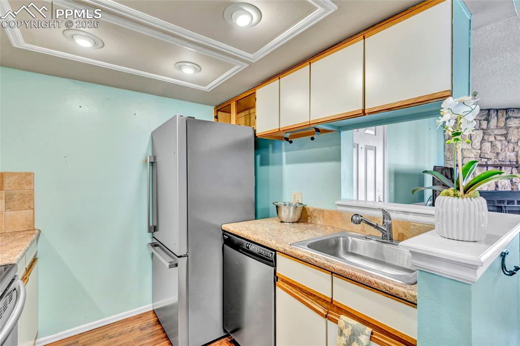 846 Tenderfoot Hill Road, Unit 102 Colorado Springs, CO 80906 - Photo 8 of 15