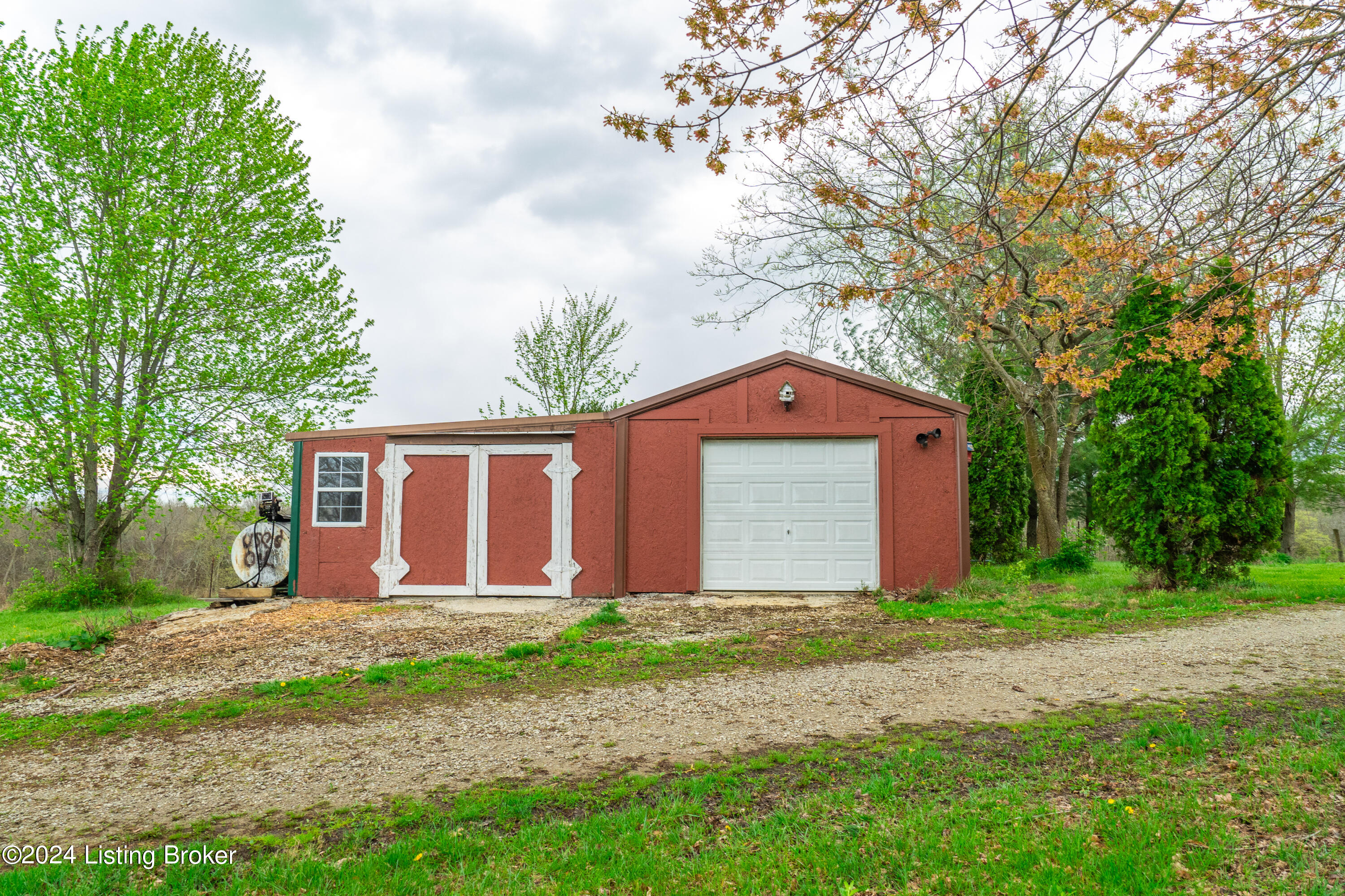 1683 Wilkerson Road Bloomfield, KY 40008 - Photo 57 of 72 1683-Wilkerson-Rd_069