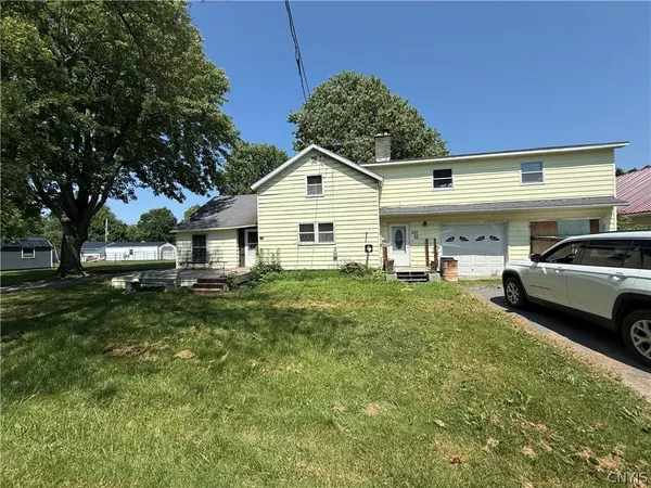 $149,900 | 352 Real Street, Cape Vincent, NY 13618