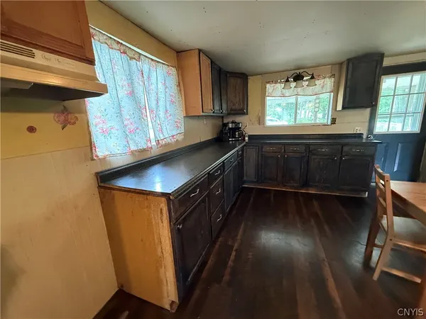 $149,900 | 352 Real Street, Cape Vincent, NY 13618
