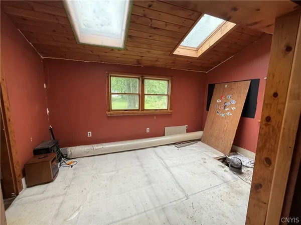 $149,900 | 352 Real Street, Cape Vincent, NY 13618