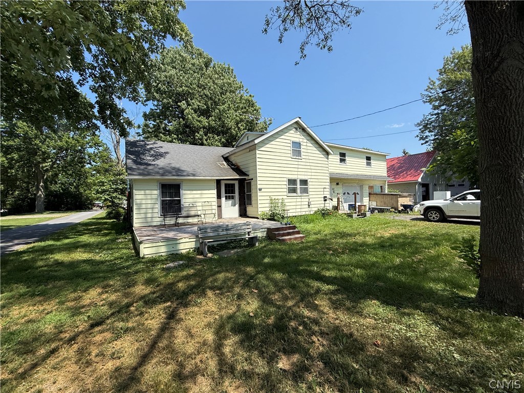 352 Real Street Cape Vincent, NY 13618 - Photo 2 of 42