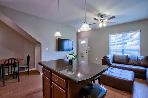 $1,200,000 | 2003 Bloomington Avenue, Unit 8 BUILDING, Tallahassee, FL 32304