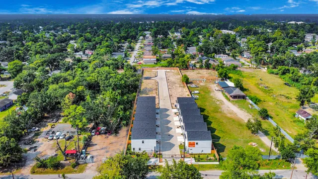 $2,200 | 6523 Old Olive Tree Drive, Houston, TX 77091