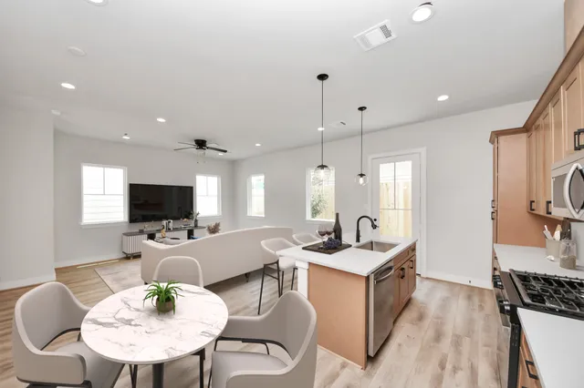 $2,200 | 6523 Old Olive Tree Drive, Houston, TX 77091