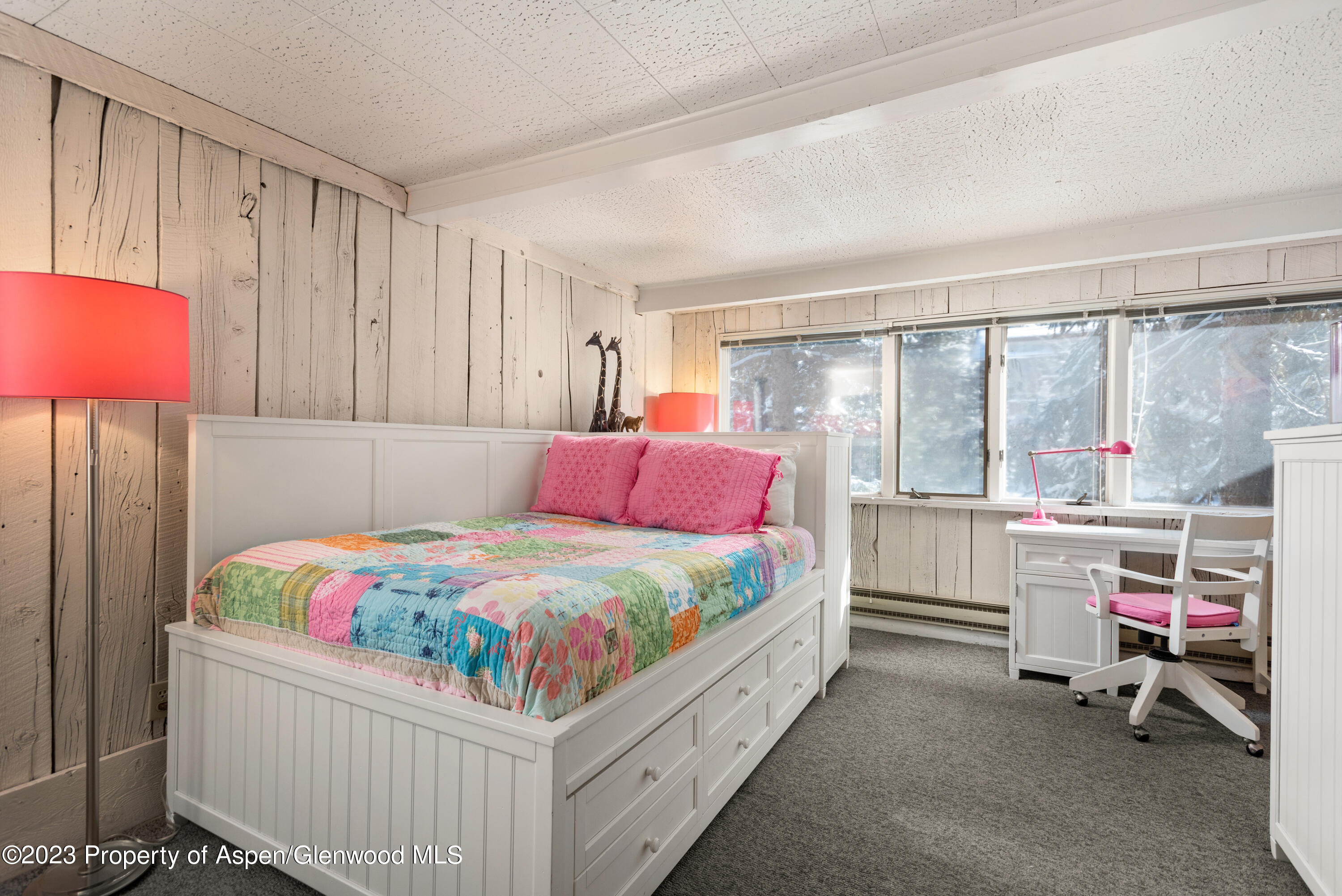 1501 Maroon Creek Road, Unit 5 Aspen, CO 81611 - Photo 16 of 22 1501 Maroon Creek #5