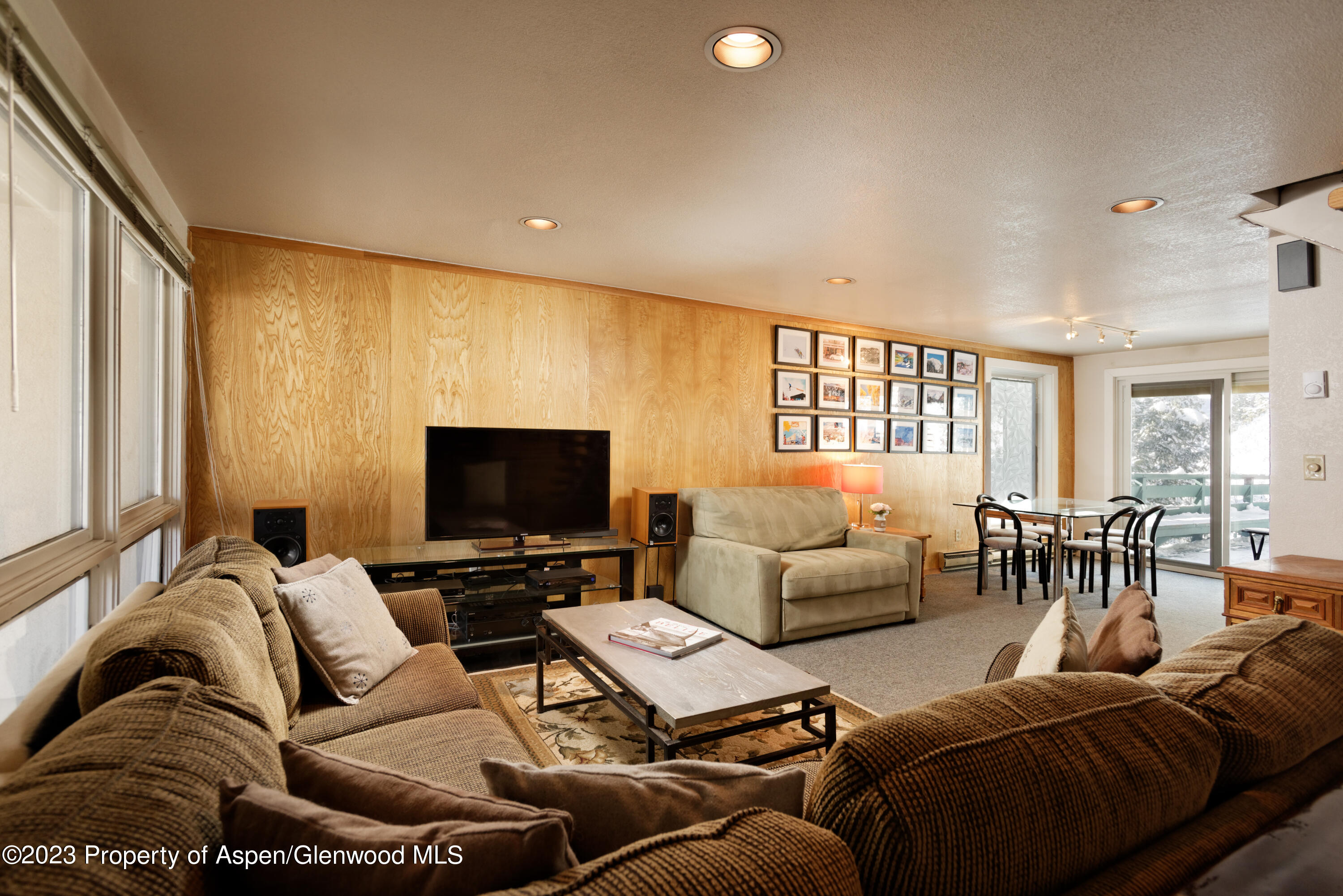 1501 Maroon Creek Road, Unit 5 Aspen, CO 81611 - Photo 7 of 22 1501 Maroon Creek #5