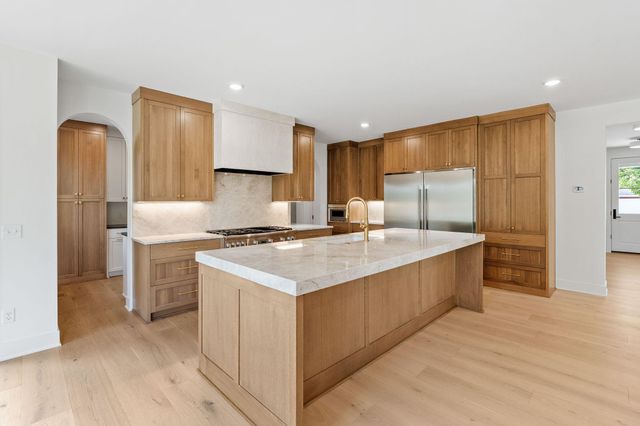 $2,199,900 | 6013 Concord Avenue, Edina, MN 55424