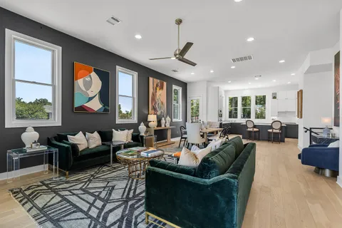 $849,900 | 4916 Meller Gardens, Austin, TX 78741