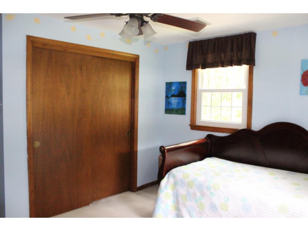 5 Travis Road Nashua, NH 03063 - Photo 24 of 36 Gallery Image 24