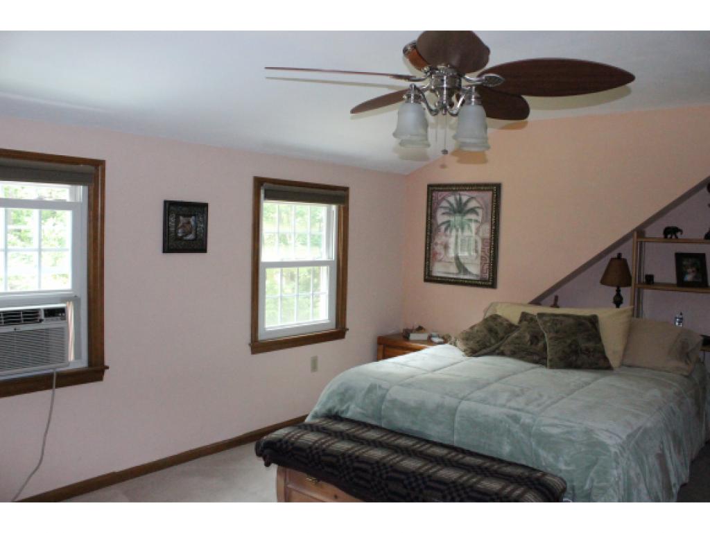 5 Travis Road Nashua, NH 03063 - Photo 25 of 36 Gallery Image 25