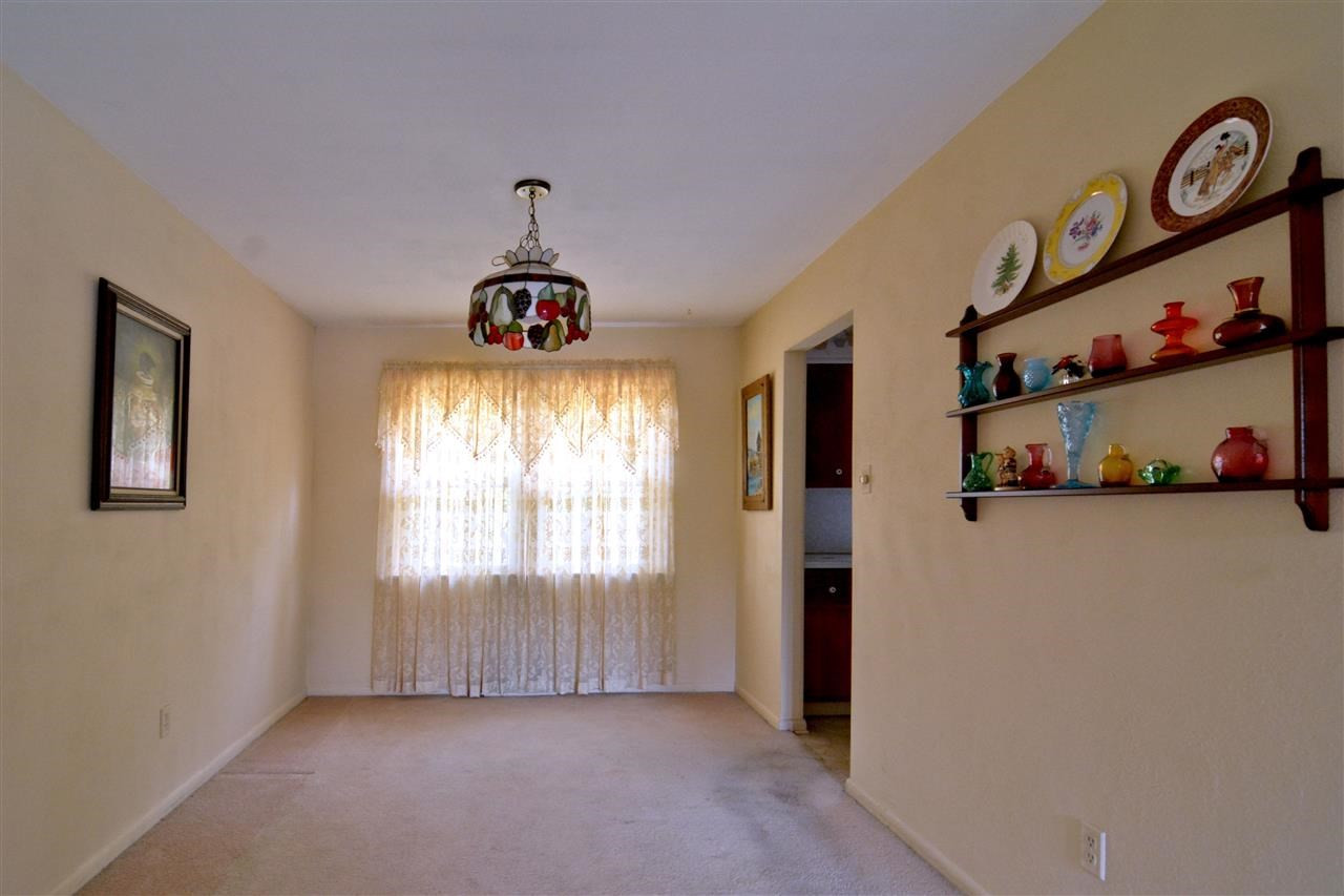 39 Sparrowbush Road Colonie, NY 12110 - Photo 7 of 25 Photo 7