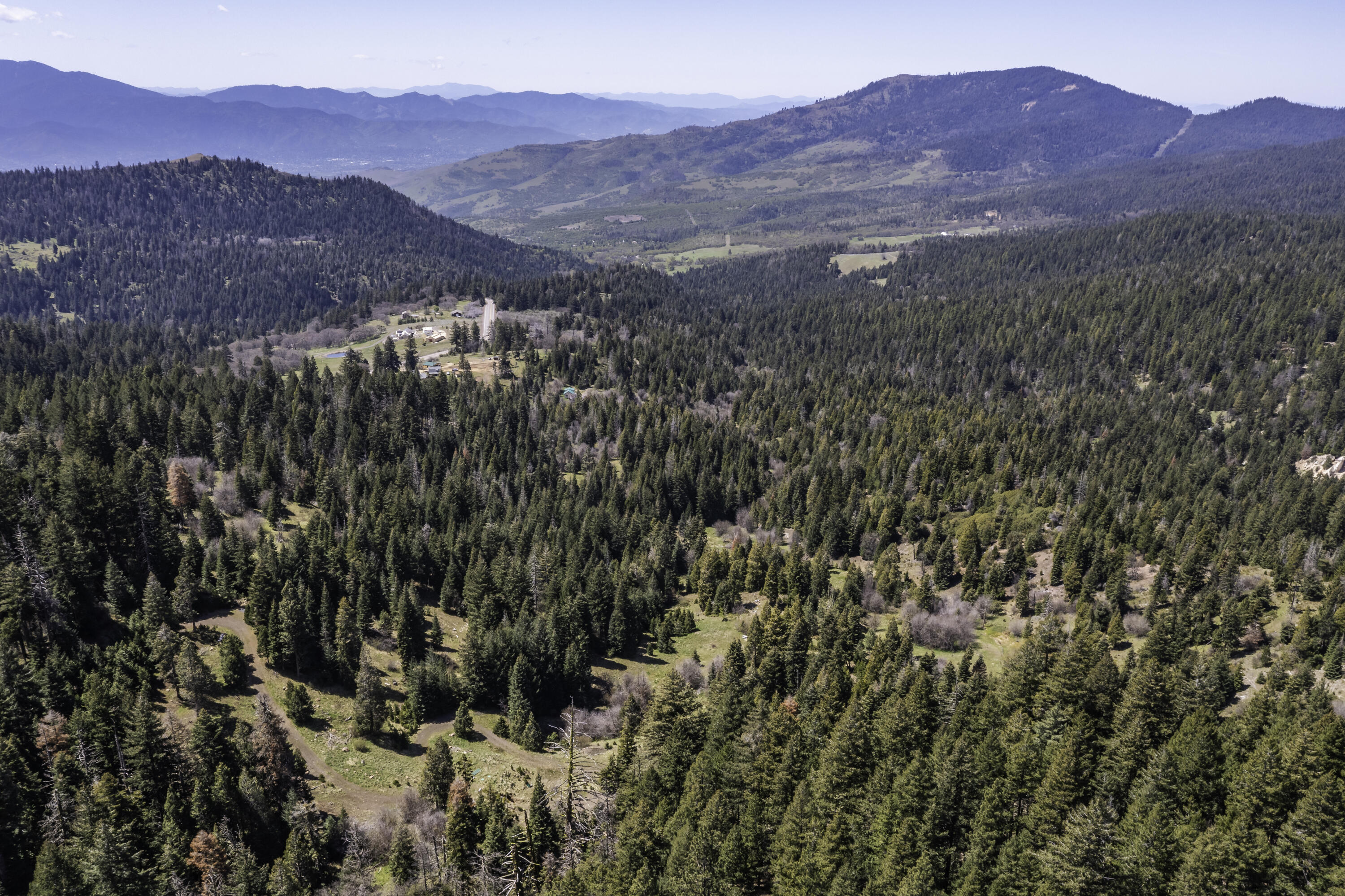 12681 Dead Indian Memorial Road Ashland, OR 97520 - Photo 32 of 35 DJI_0758-HDR-Edit