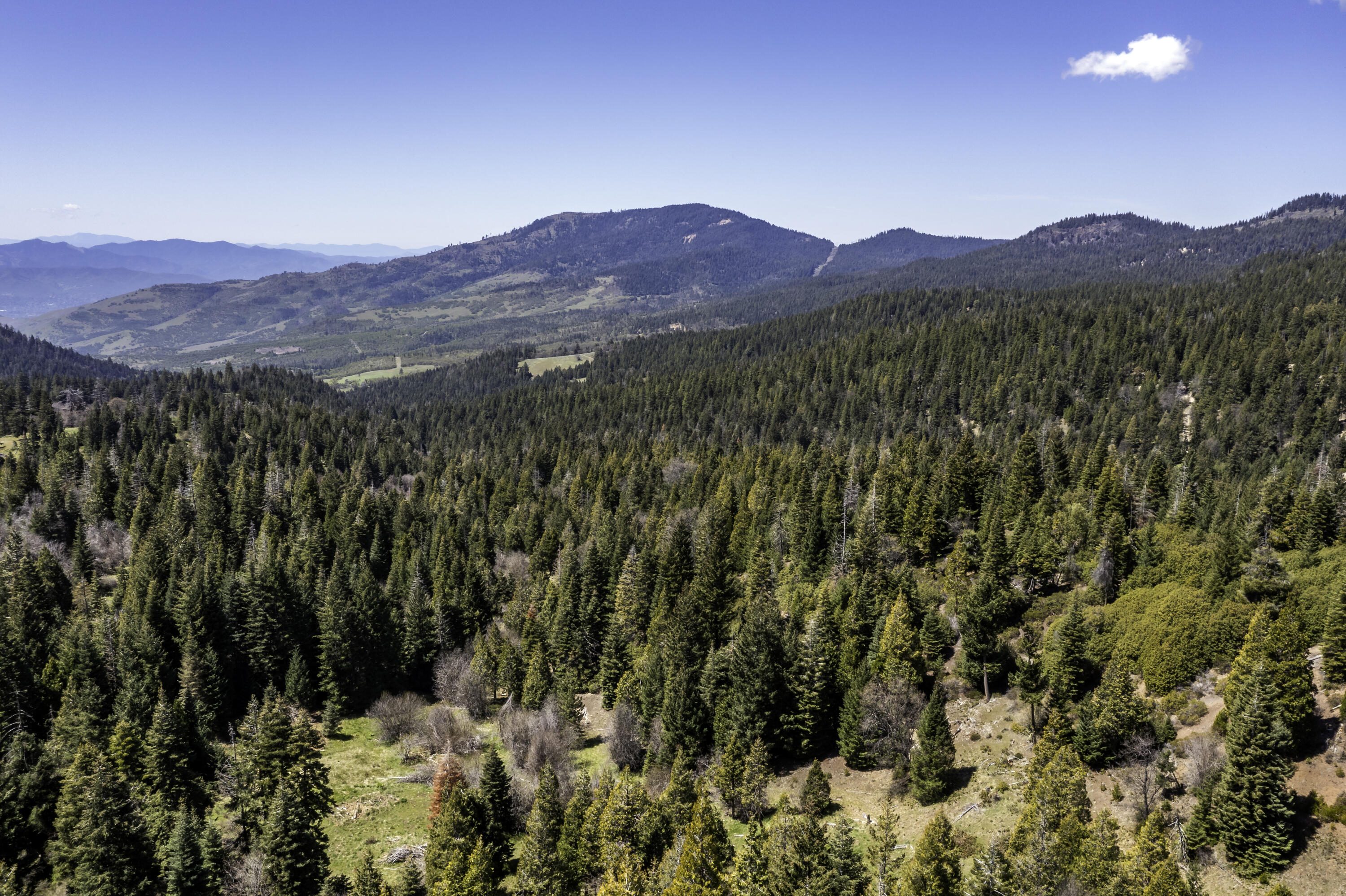 12681 Dead Indian Memorial Road Ashland, OR 97520 - Photo 34 of 35 DJI_0773-HDR-Edit