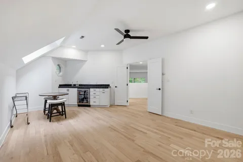 $975,000 | 5424 Amanda Lane, Belmont, NC 28012