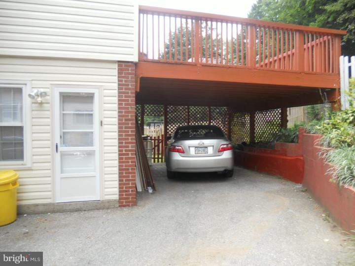 1521 Manoa Road Wynnewood, PA 19096 - Photo 2 of 17 Driveway