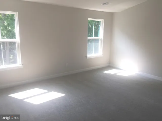 $3,300 | 735 Stonehouse Way, Hockessin, DE 19707