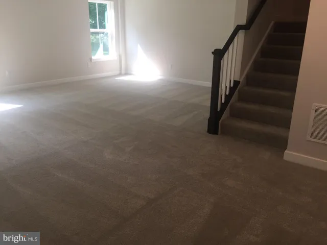 $3,300 | 735 Stonehouse Way, Hockessin, DE 19707