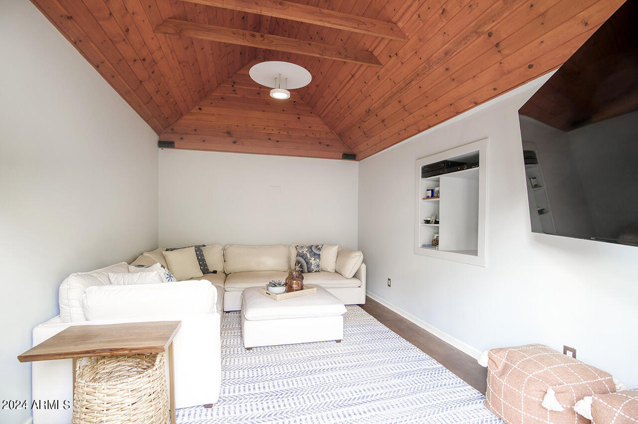 324 West Monte Vista Road Phoenix, AZ 85003 - Photo 27 of 39 a bed room with a bed