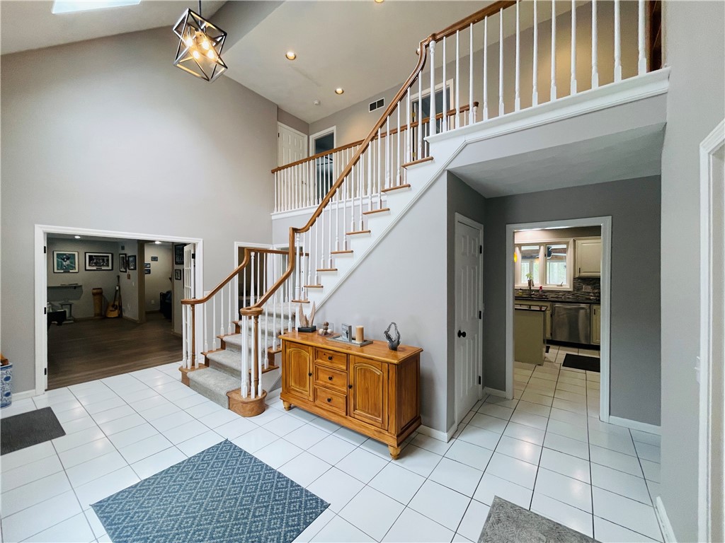 290 Mile Road Coventry, RI 02816 - Photo 14 of 38