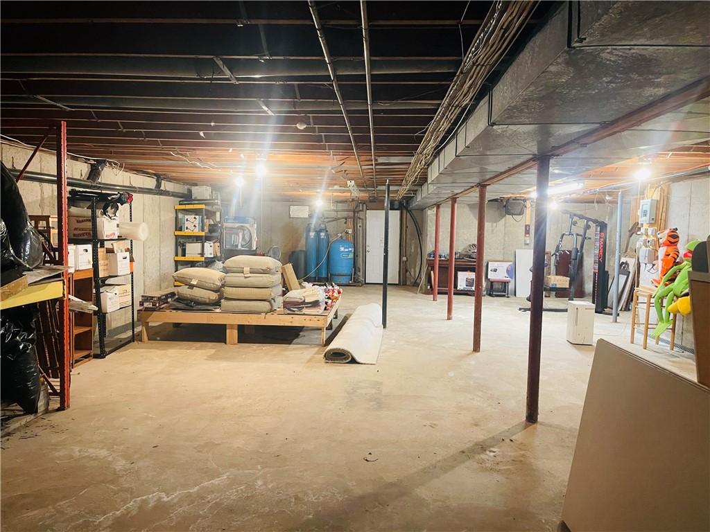 290 Mile Road Coventry, RI 02816 - Photo 29 of 38