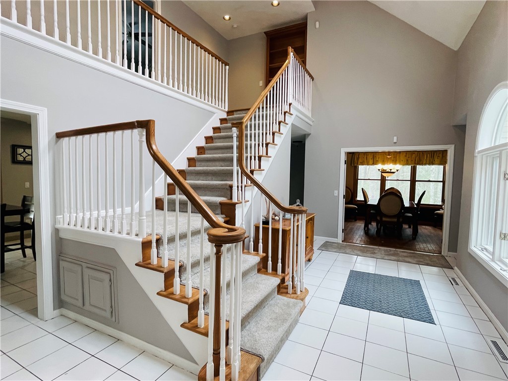 290 Mile Road Coventry, RI 02816 - Photo 5 of 38