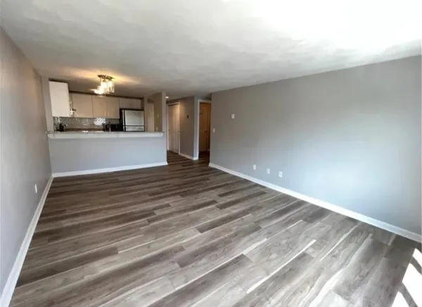 $2,300 | 200 Woodlawn Avenue, Unit 206, North Providence, RI 02904
