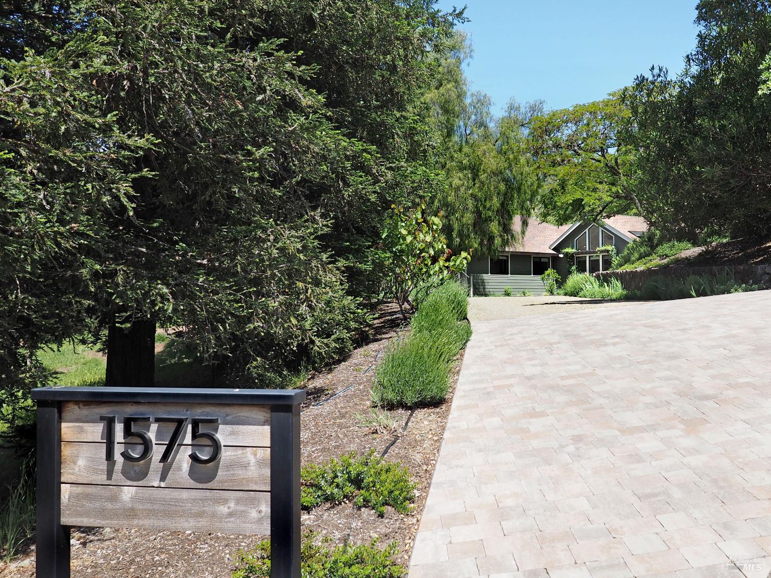 1575 Fox Ridge Road Geyserville, CA 95441 - Photo 5 of 57