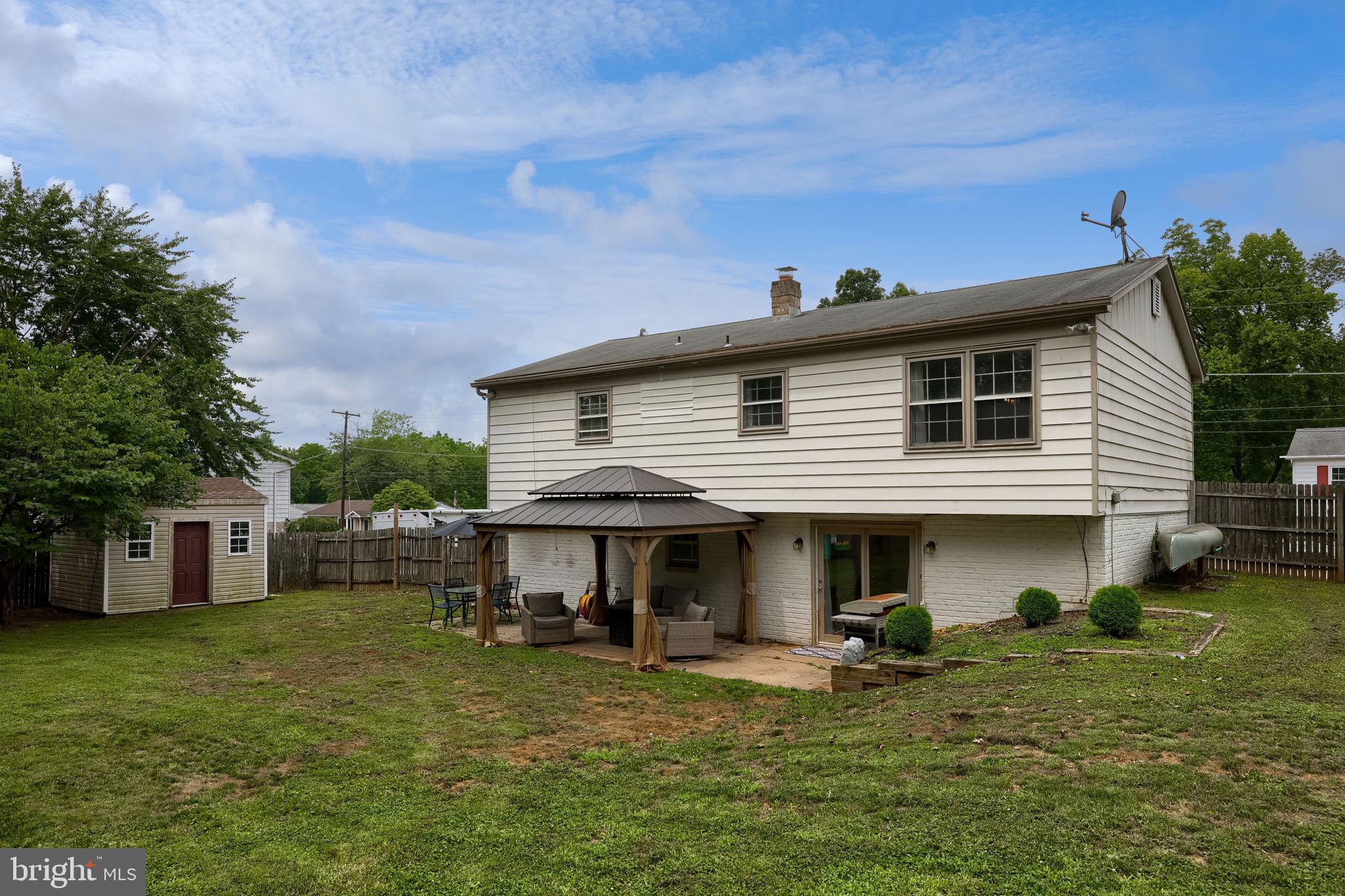 2520 Log Cabin Road York, PA 17408 - Photo 5 of 41
