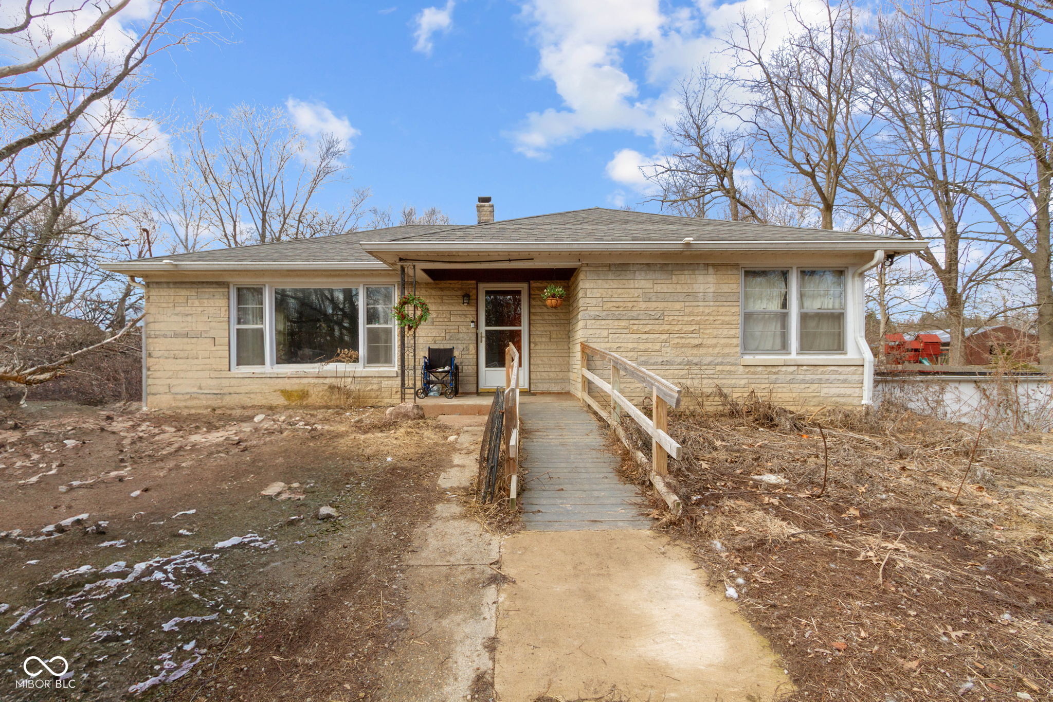 6270 Clydes Road Indianapolis, IN 46268 - Photo 1 of 35