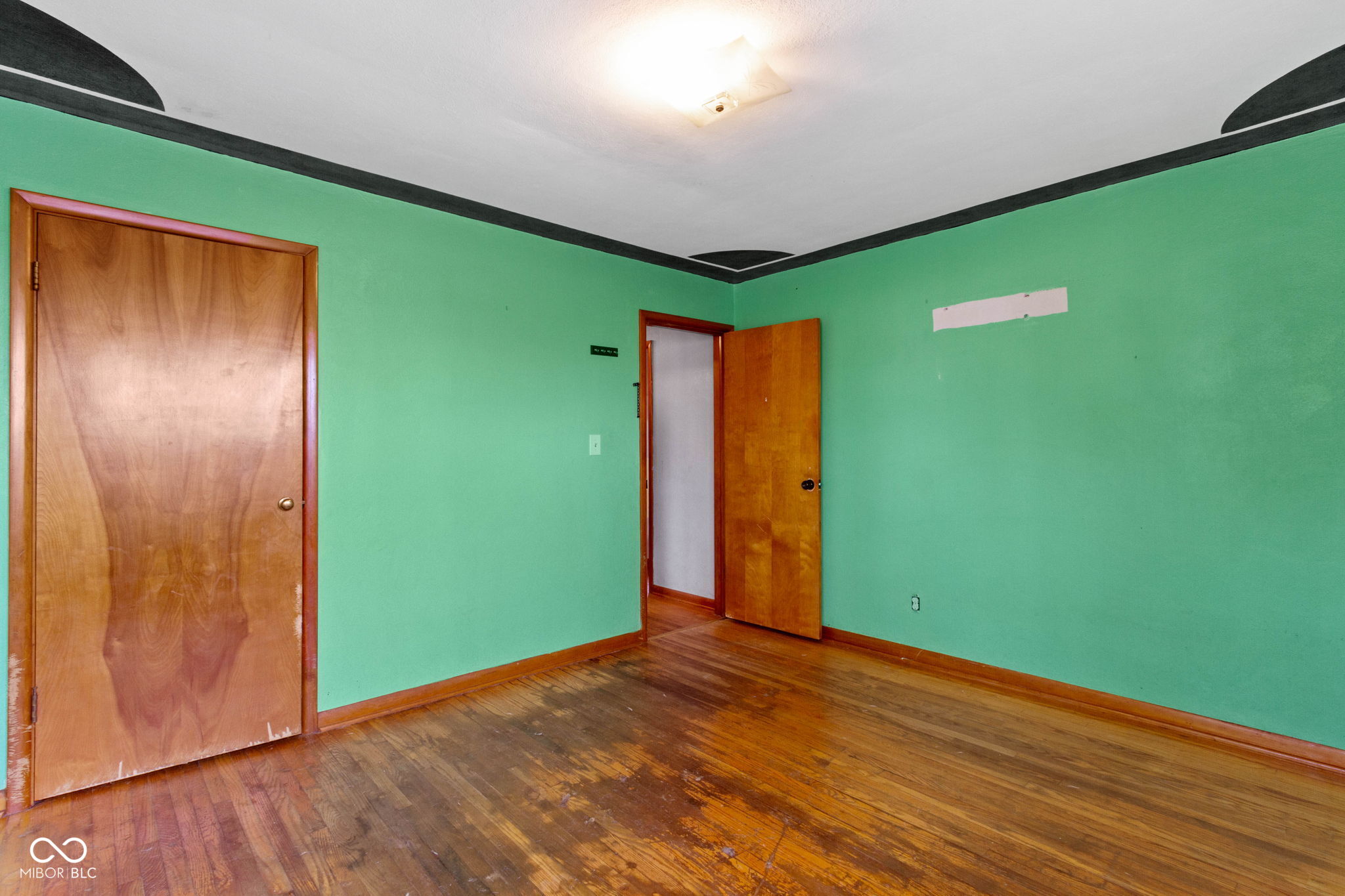 6270 Clydes Road Indianapolis, IN 46268 - Photo 20 of 35