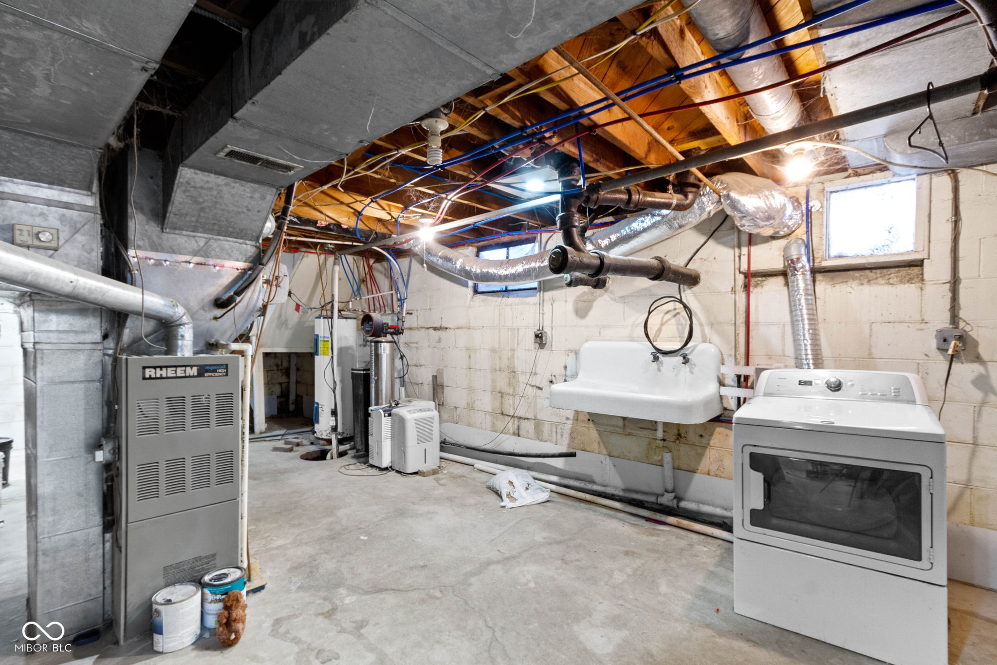 6270 Clydes Road Indianapolis, IN 46268 - Photo 25 of 35