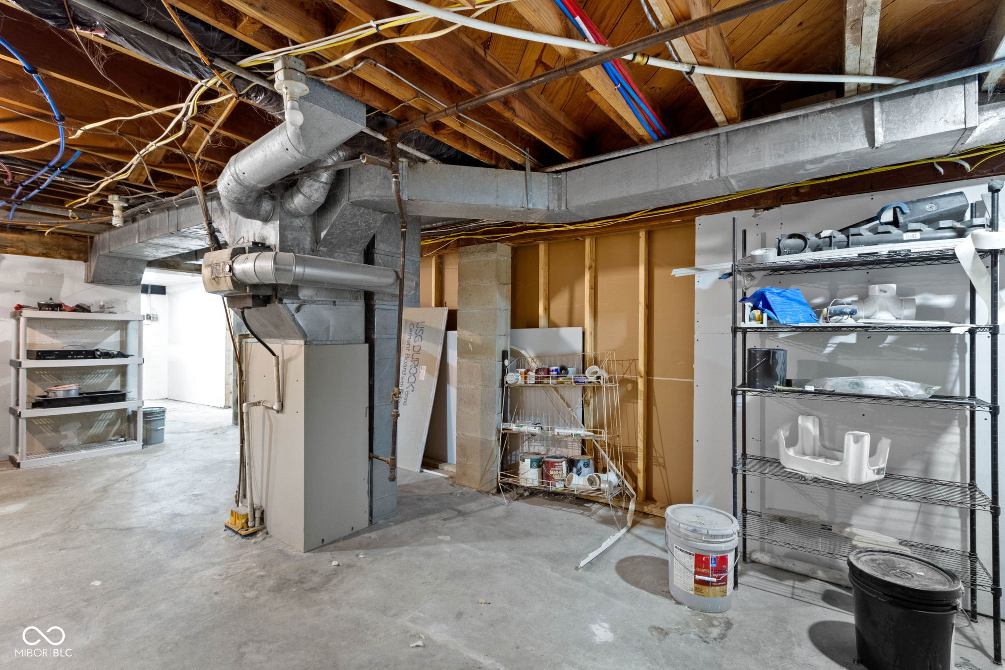 6270 Clydes Road Indianapolis, IN 46268 - Photo 26 of 35