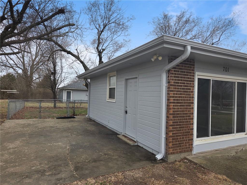 701 Lake Road Garden City, MO 64747 - Photo 10 of 13