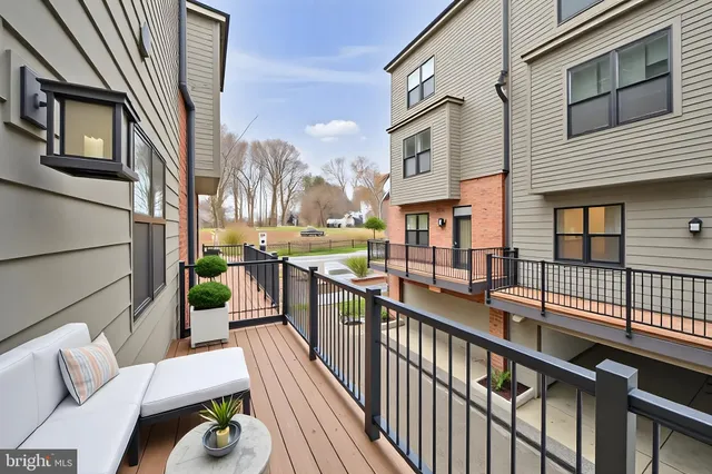 $1,824,900 | 5420 Goshawk Alley, Bethesda, MD 20816