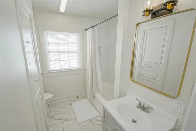 $2,000 | 610 Pink Street, Metairie, LA 70005