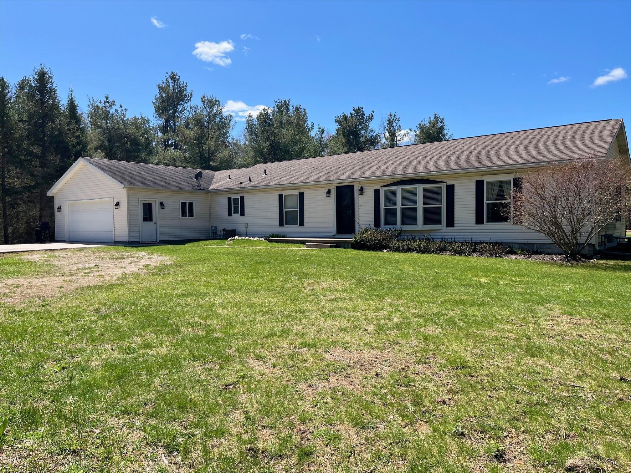 10951 Butler Road Cheboygan, MI 49721 - Photo 51 of 62 image1