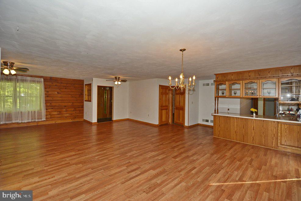 5282 Sinsheim Road Spring Grove, PA 17362 - Photo 4 of 25