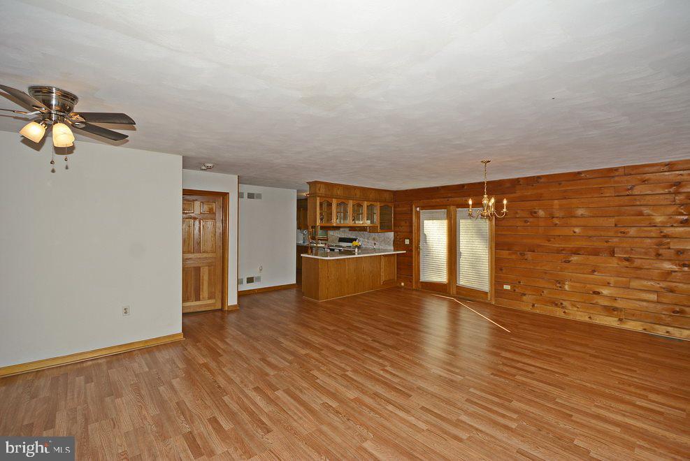 5282 Sinsheim Road Spring Grove, PA 17362 - Photo 5 of 25