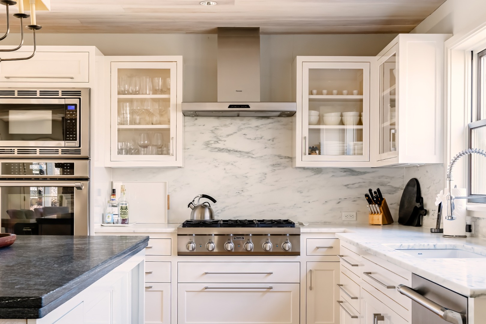 7 Pilgrim Court Nantucket, MA 02554 - Photo 13 of 43