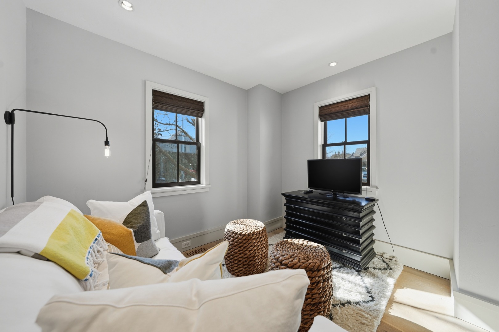 7 Pilgrim Court Nantucket, MA 02554 - Photo 23 of 43