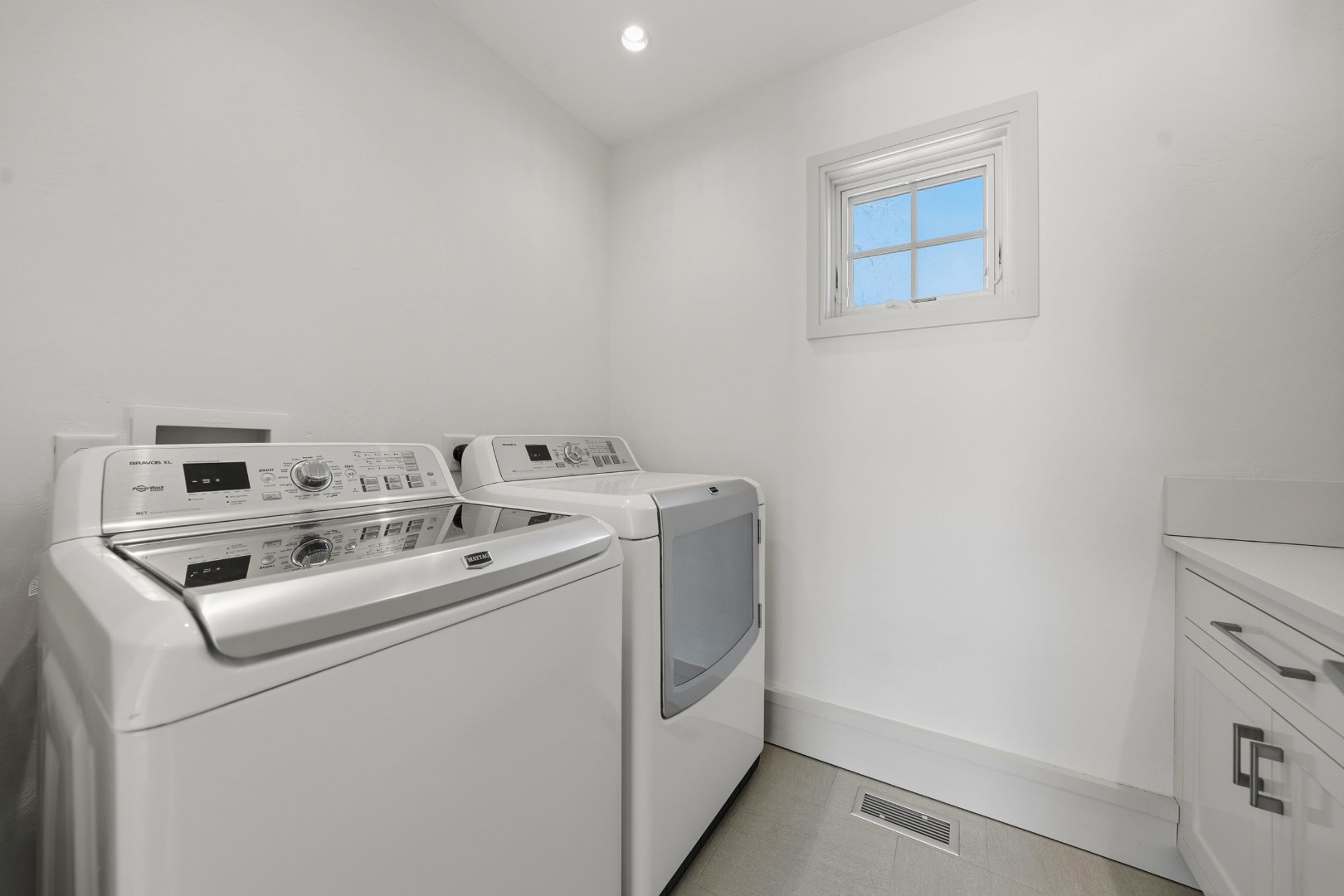 7 Pilgrim Court Nantucket, MA 02554 - Photo 39 of 43