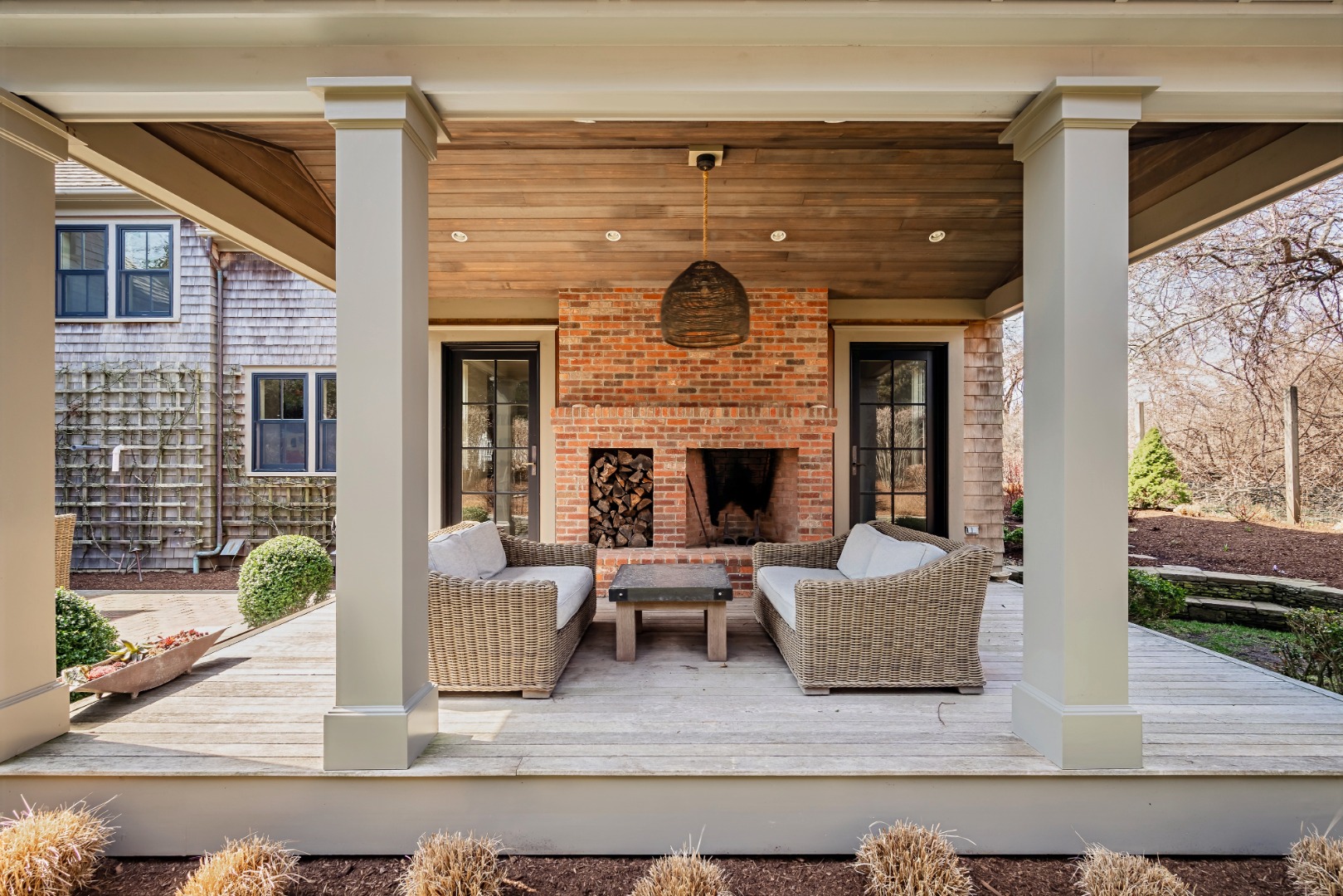 7 Pilgrim Court Nantucket, MA 02554 - Photo 4 of 43
