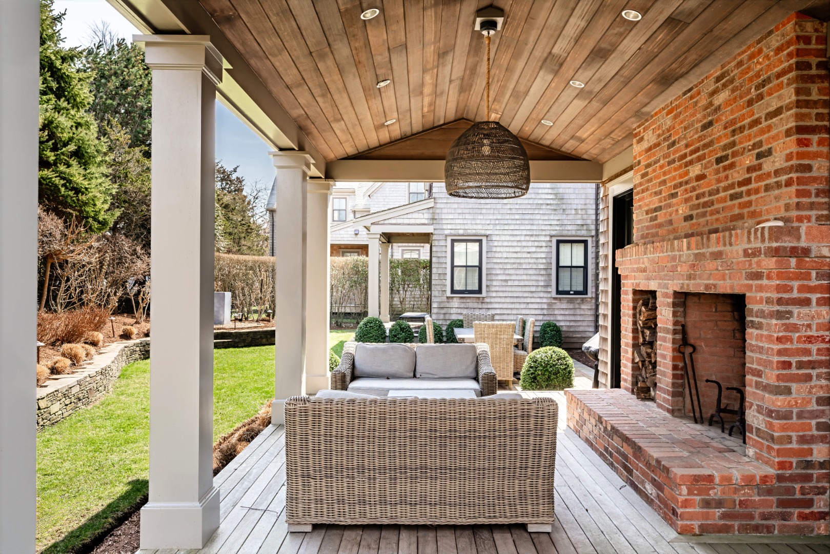 7 Pilgrim Court Nantucket, MA 02554 - Photo 5 of 43
