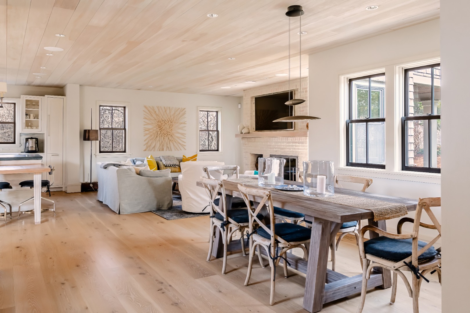 7 Pilgrim Court Nantucket, MA 02554 - Photo 8 of 43