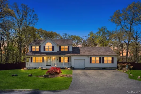 $849,000 | 32 Prince Road, Rocky Point, NY 11778