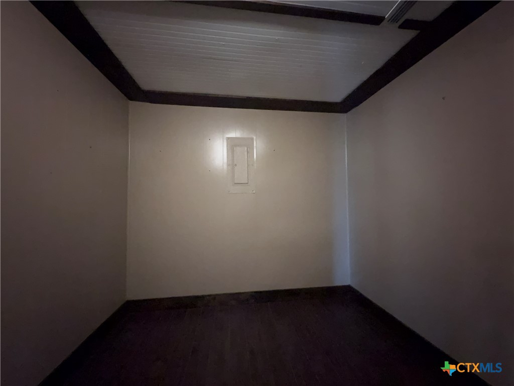 2243 Old Goliad Road Victoria, TX 77905 - Photo 31 of 47 a view of empty room