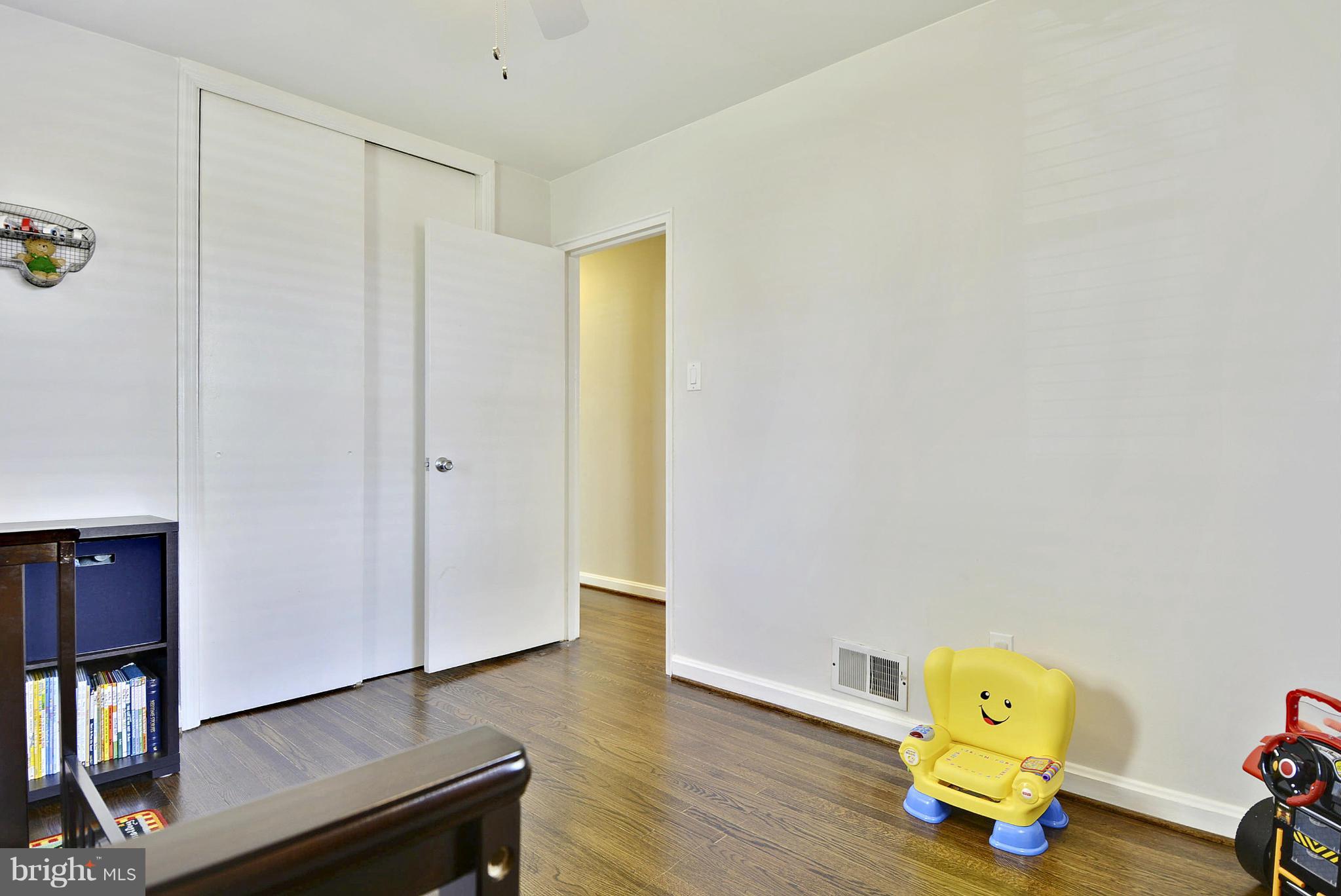 4710 Topping Road Rockville, MD 20852 - Photo 17 of 30 Bedroom