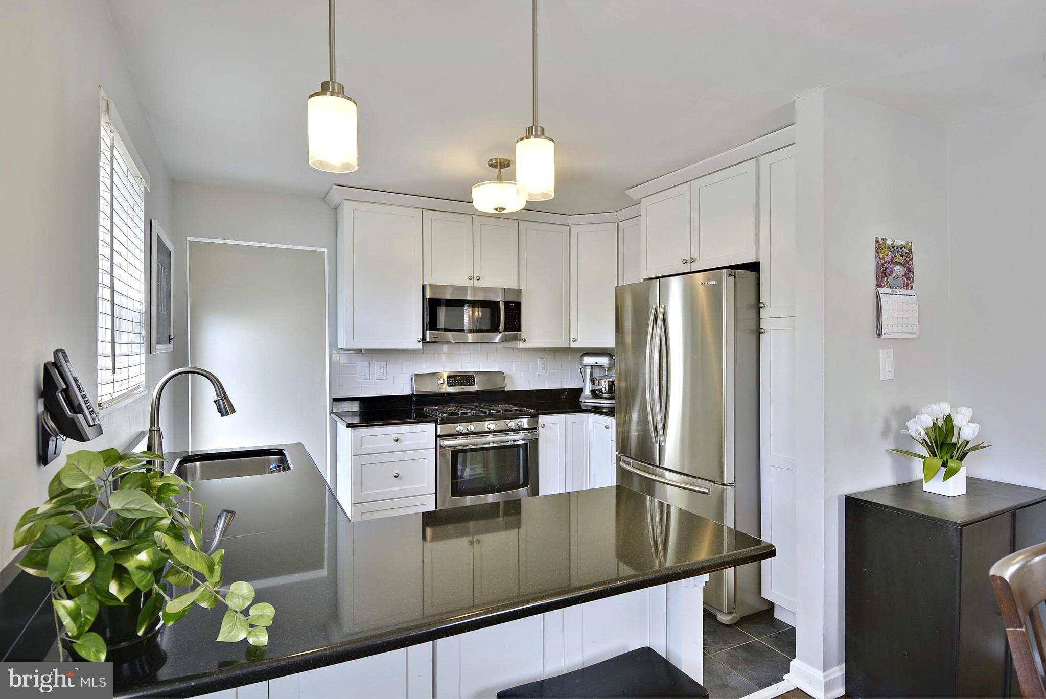 4710 Topping Road Rockville, MD 20852 - Photo 9 of 30 Kitchen