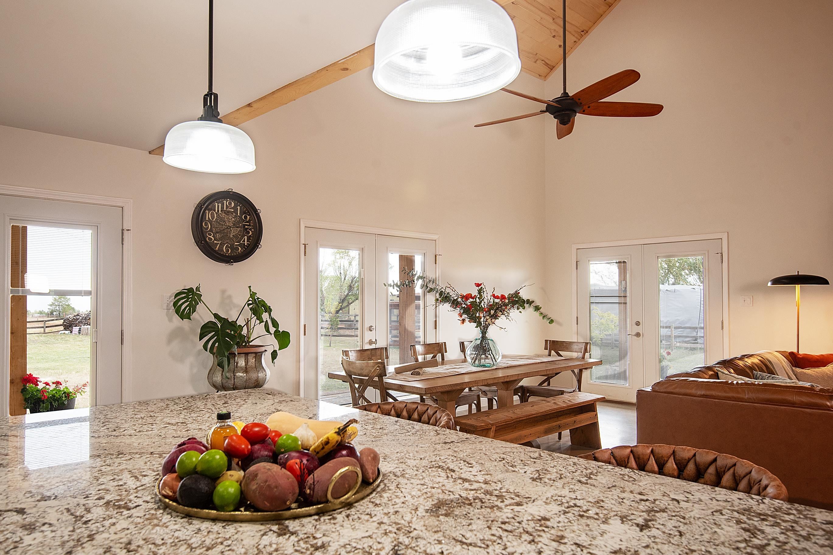 54 Upper Rim Road East El Prado, NM 87529 - Photo 9 of 47 Gallery Image 9